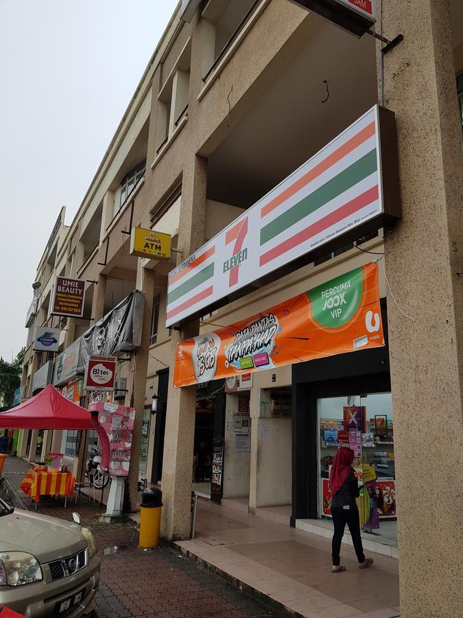 セパン Kl バックパッカーサット Kliaホステル エクステリア 写真